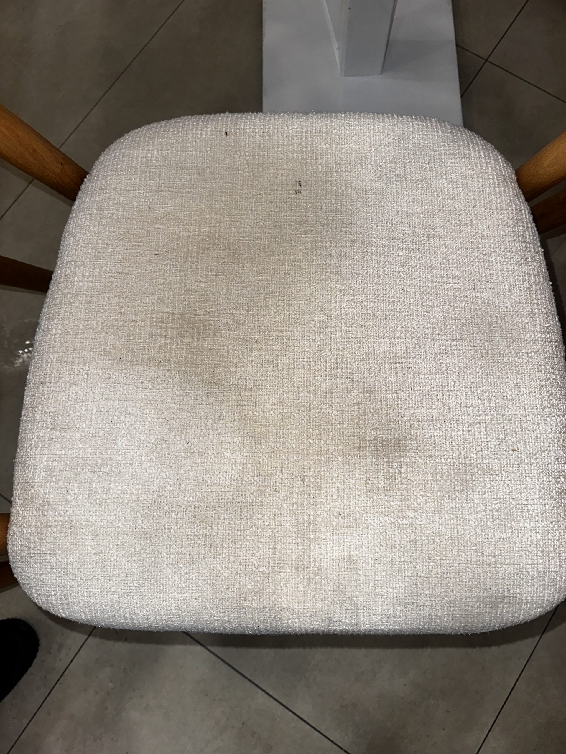 Chaise avant